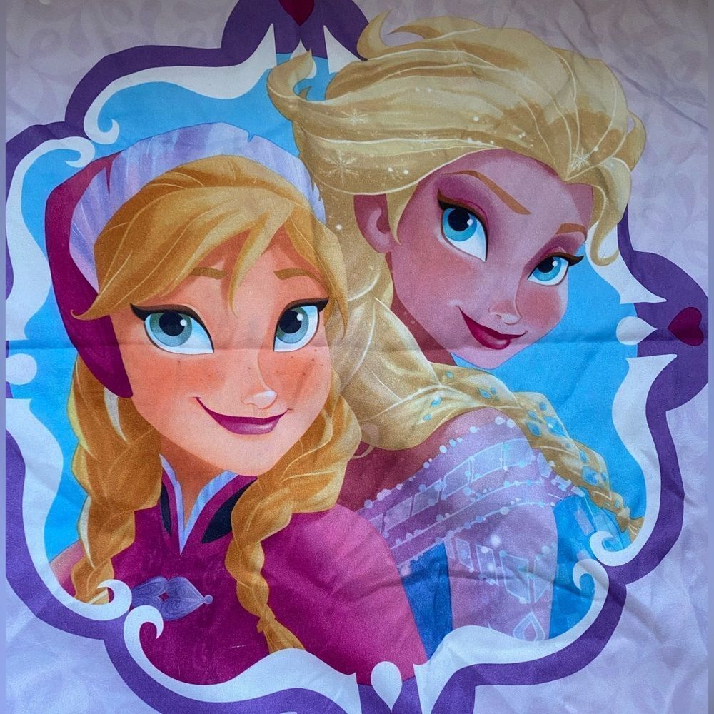 Disney Standard Size Anna Elsa Reverse Pattern Pillowcases
